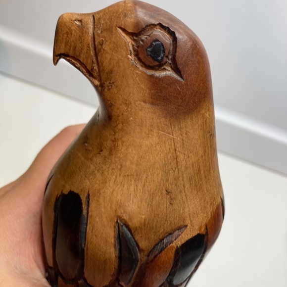Hand Carved Wood Bald Eagle or Hawk Figurine 8.75” Tall Bird Statue - Picture 9 of 11